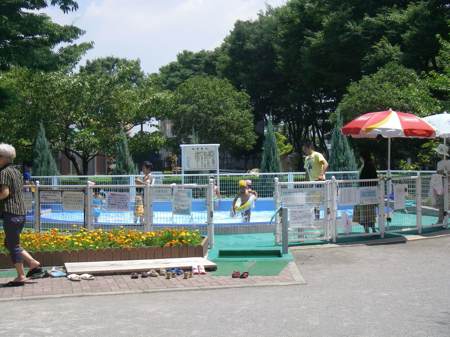 じゃぶじゃぶ池イメージ